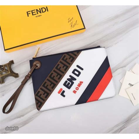 fendi 手 拿 包